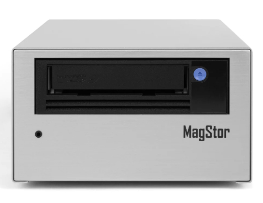 MagStor анонсировала первый в мире внешний накопитель LTO Thunderbolt 5